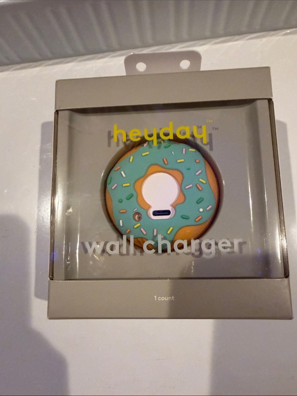 heyday Donut Wall Charger in Teal and Brown